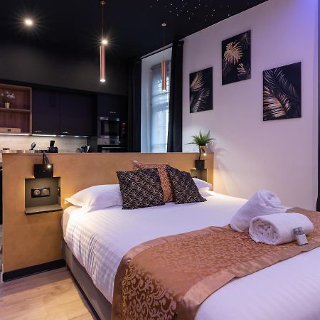 Appartement Chic Proche Bellecour Avec Parking 里昂 外观 照片