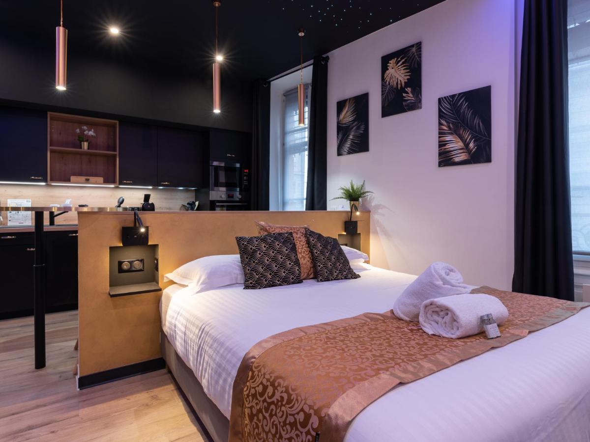 Appartement Chic Proche Bellecour Avec Parking 里昂 外观 照片