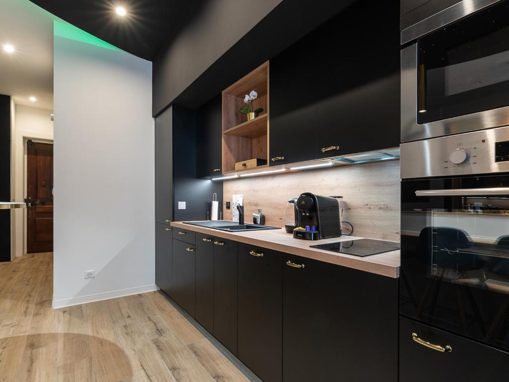 Appartement Chic Proche Bellecour Avec Parking 里昂 外观 照片