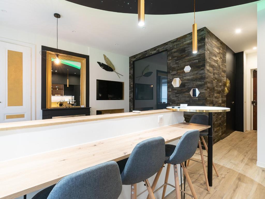 Appartement Chic Proche Bellecour Avec Parking 里昂 外观 照片